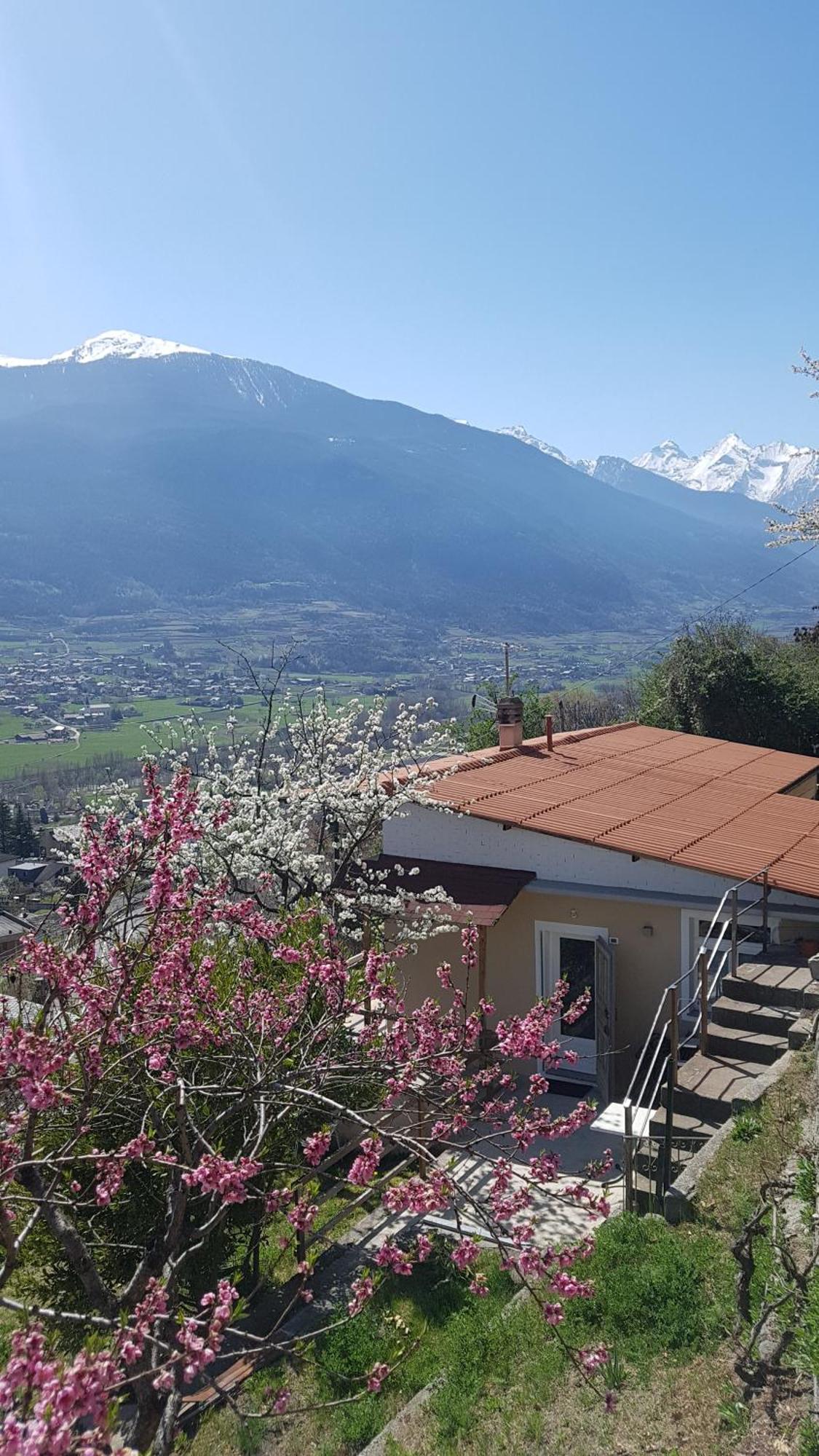 Casa Le Vignole - Aosta Villa Kültér fotó