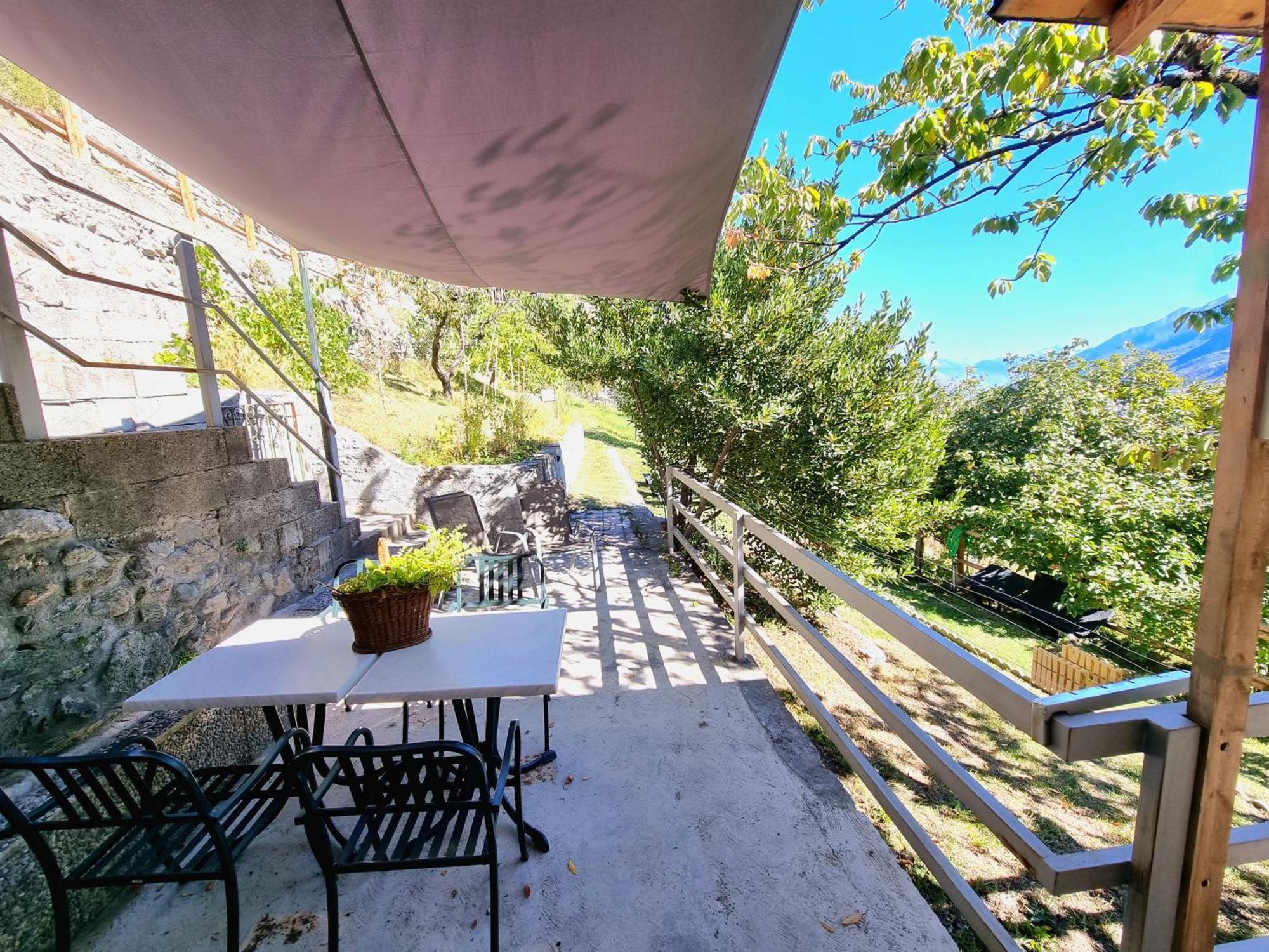 Casa Le Vignole - Aosta Villa Kültér fotó